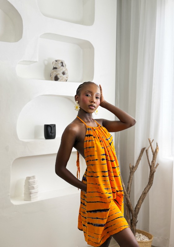 Zuri in mustard (Mini)